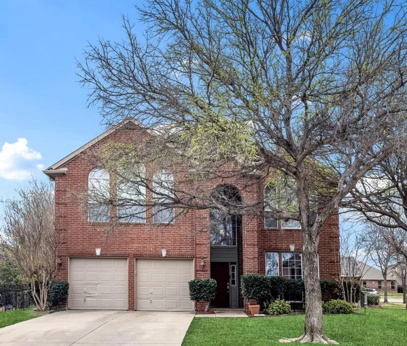 4116 Walnut Creek Court, Fort Worth TX 76137