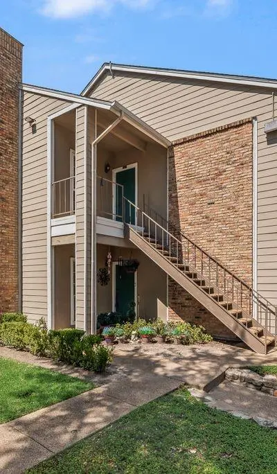 8600 Coppertowne Lane # 1901, Dallas TX 75243 - Photo 2