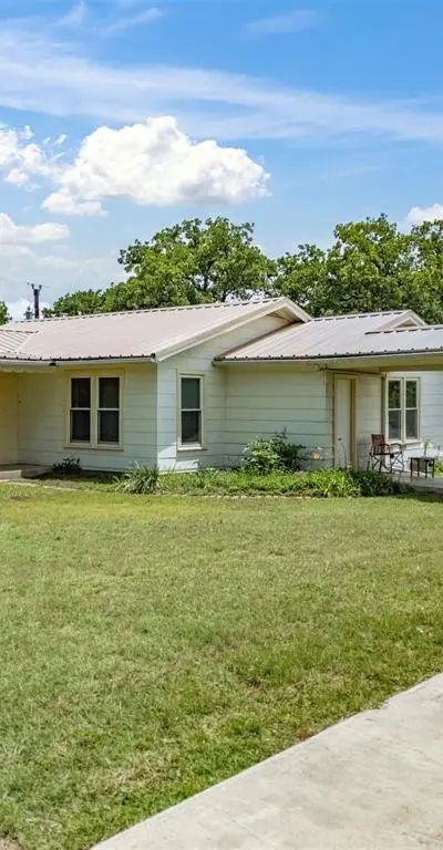 381 Bynum Road, Bowie TX 76230 - Photo 2