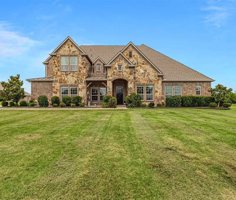 3025 Bridgecreek Drive, Rockwall TX 75032