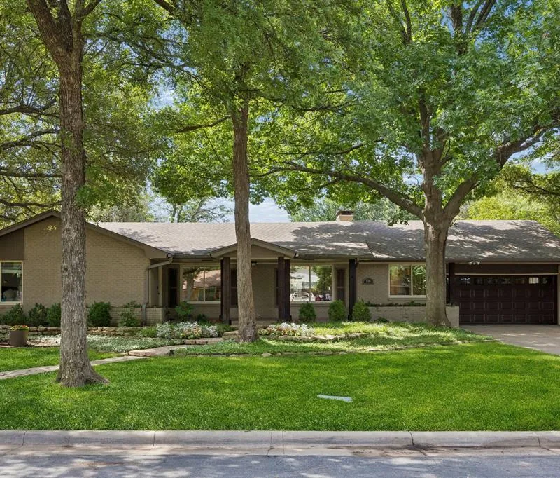 630 Mayrant Drive, Dallas TX 75224