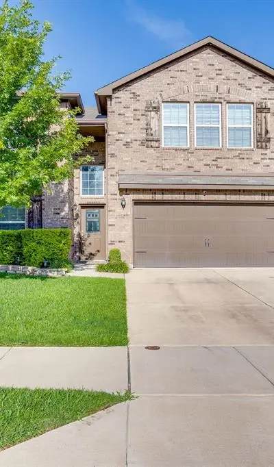 11856 Castleford Way, Fort Worth TX 76036 - Photo 2