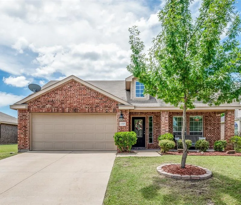 2107 Thistle Lane, Forney TX 75126