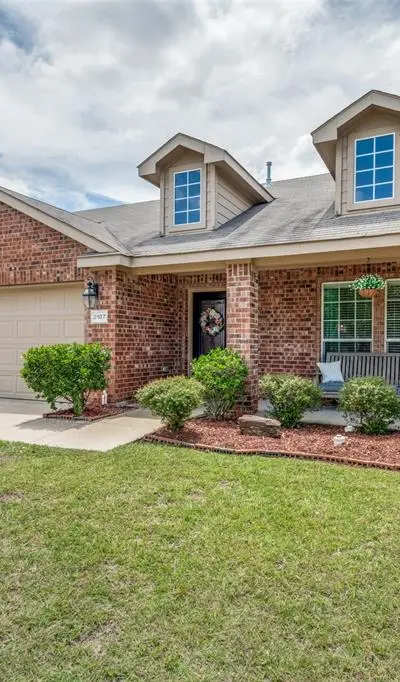 2107 Thistle Lane, Forney TX 75126 - Photo 2