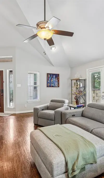 408 Milla Lane, Euless TX 76039 - Photo 4