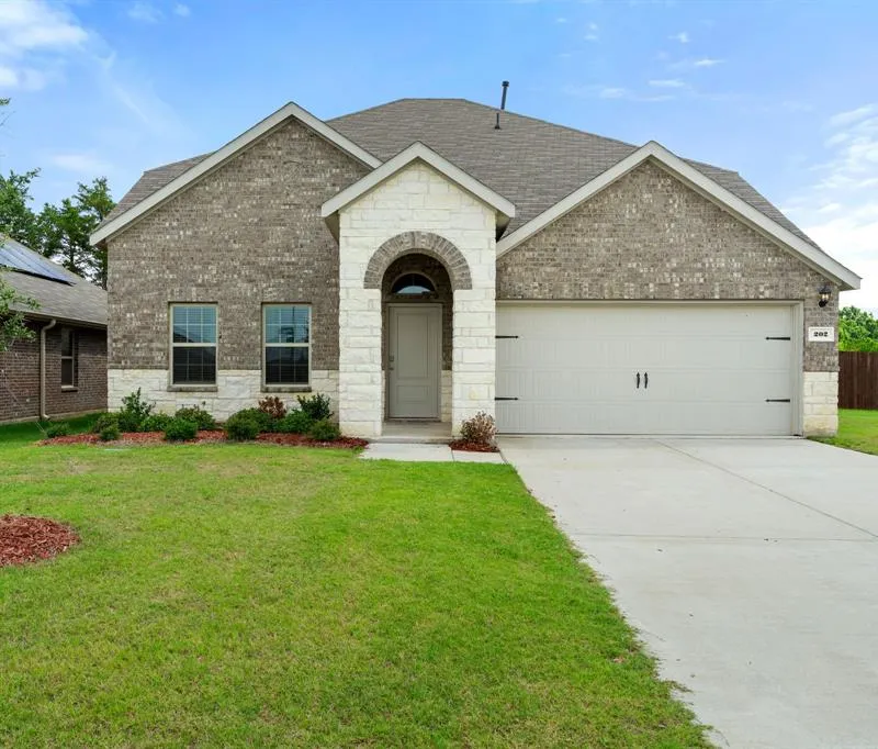 202 Ashbrook Drive, Caddo Mills TX 75135