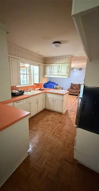 8012 Chapin Road, Benbrook TX 76116 - Photo 5