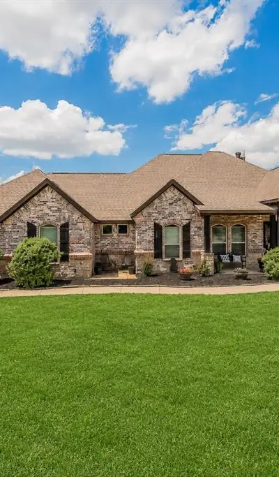 118 Cedar Mountain Drive, Weatherford TX 76085