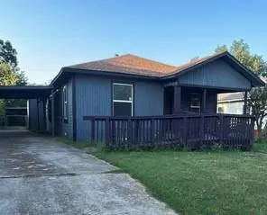 1038 E Maddox Avenue, Fort Worth TX 76104 - Photo 3