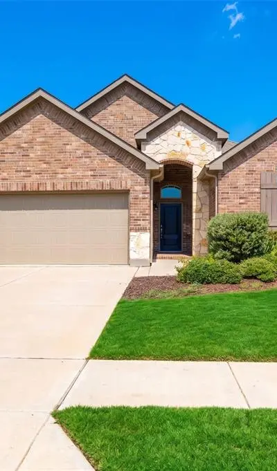 821 Falcon Road, Argyle TX 76226 - Photo 2