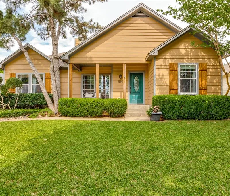 514 N 1st Street, Midlothian TX 76065