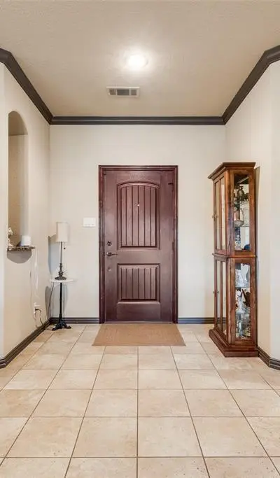 1132 Chartres Street, Oak Ridge TX 75142 - Photo 3