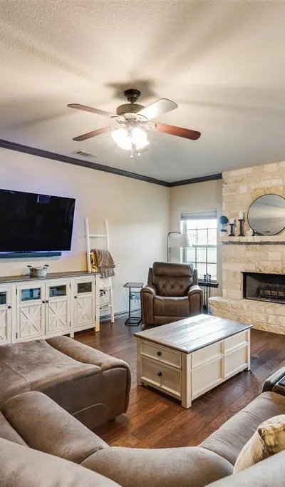1132 Chartres Street, Oak Ridge TX 75142 - Photo 4