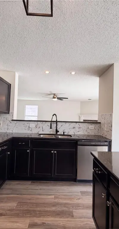 2320 Bantry Lane, Arlington TX 76002 - Photo 2