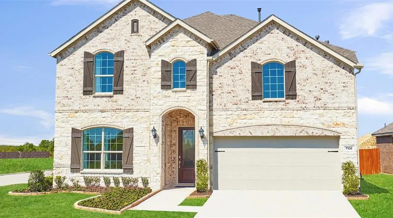 201 Loving Trail, Fort Worth TX 76052