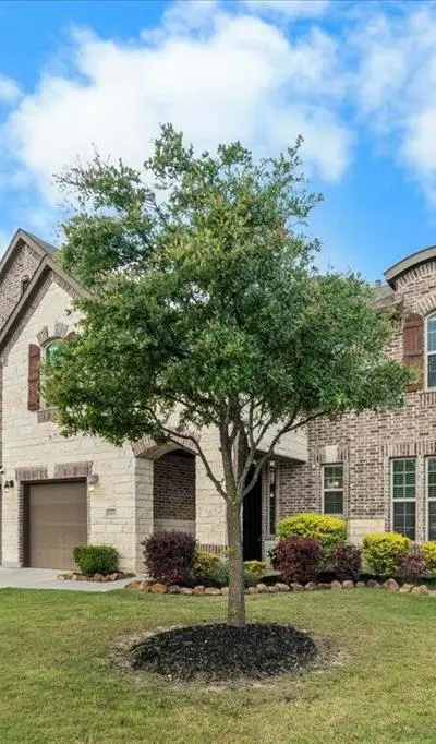 1400 Madrid Falls Drive, McKinney TX 75071 - Photo 3