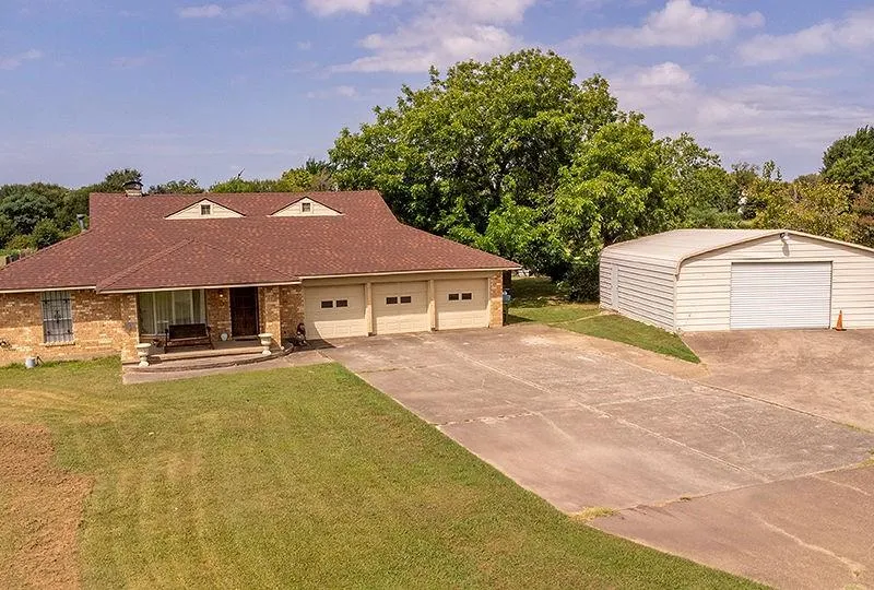 1903 Seagoville Road, Seagoville TX 75159