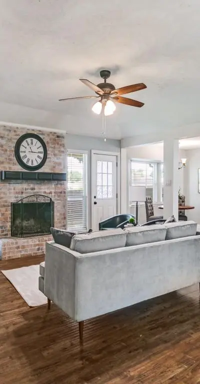 1605 Bedford Oaks Drive, Bedford TX 76021 - Photo 4