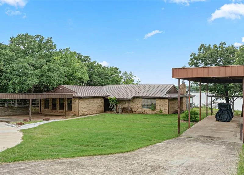181 Cortez Drive, Nocona TX 76255