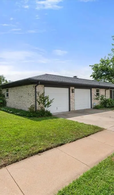 540 Saddle Ridge Lane, Saginaw TX 76179 - Photo 5