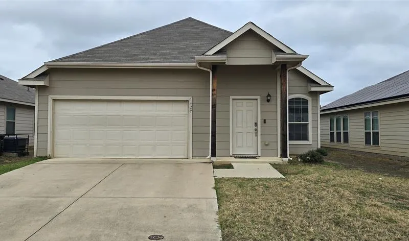 1429 Gallina Trail, Fort Worth TX 76119