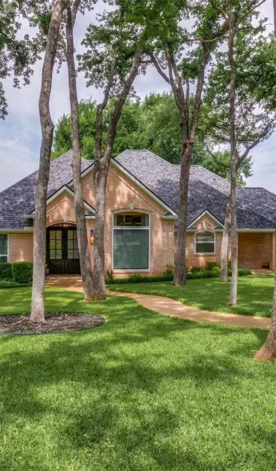 812 Greenbriar Drive, Keller TX 76248