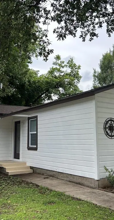 309 Elm Street, Hurst TX 76053