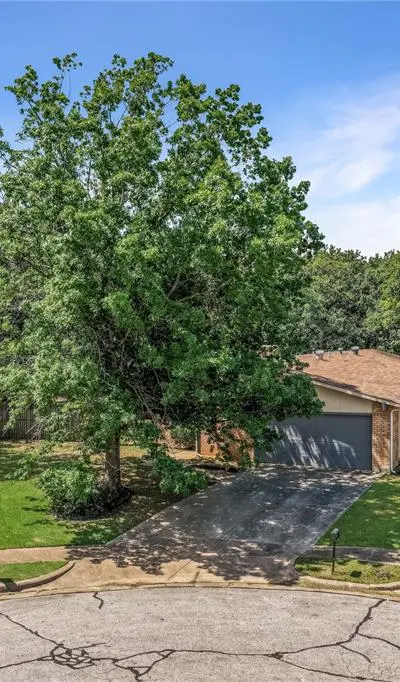 6610 High Country Trail, Arlington TX 76016 - Photo 4