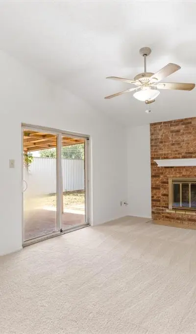4009 Pueblo Trail, Lake Worth TX 76135 - Photo 4