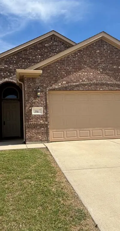 356 Emerald Creek Drive, Fort Worth TX 76131