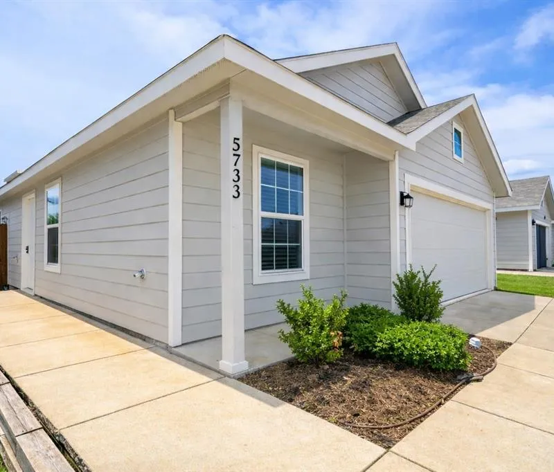 5733 Barbaro Drive, Forney TX 75126