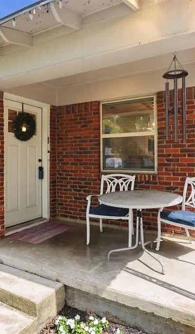 807 Elizabeth Boulevard, Granbury TX 76048 - Photo 5