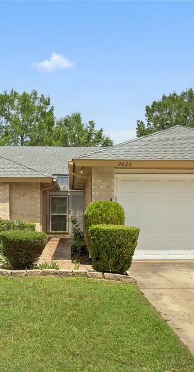 2426 Sutton Drive, Arlington TX 76018