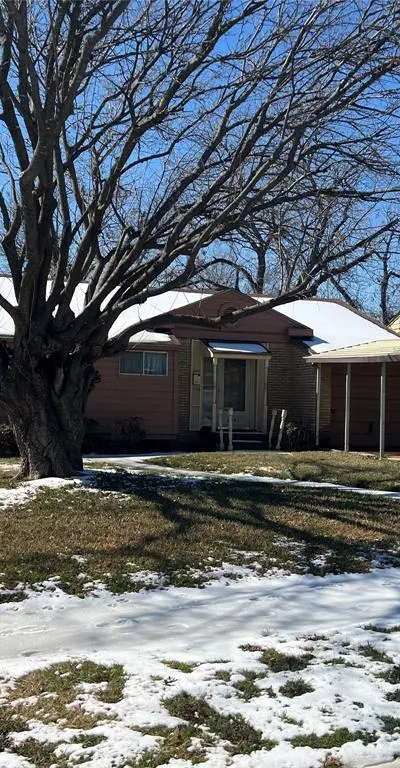 2641 Almeda Drive, Dallas TX 75216 - Photo 3