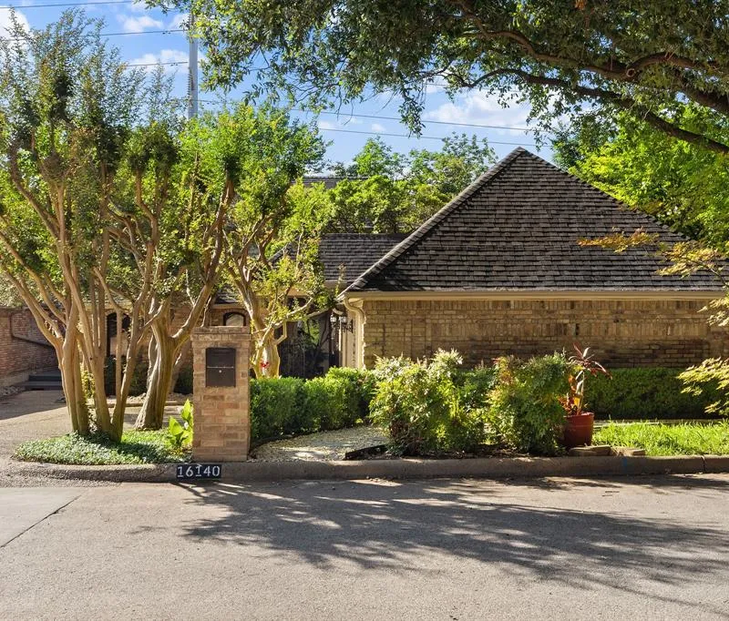 16140 Chalfont Circle, Dallas TX 75248