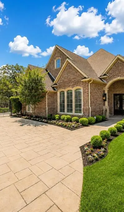 2726 Country Club Road, Pantego TX 76013