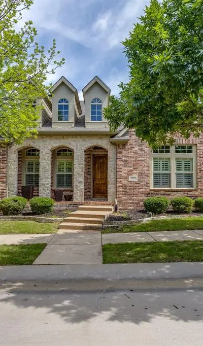 2017 Ironside Drive, Lewisville TX 75056 - Photo 2