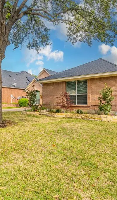 2231 Templeton Drive, Arlington TX 76006 - Photo 3