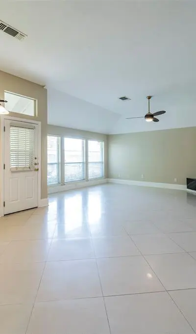 2231 Templeton Drive, Arlington TX 76006 - Photo 5