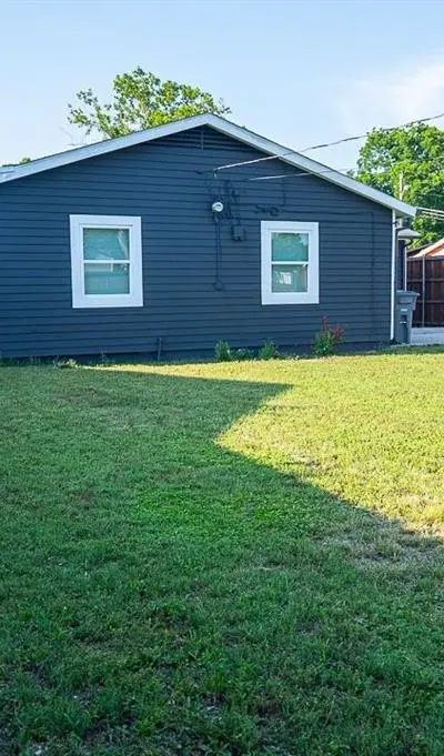 4006 June Drive, Dallas TX 75211 - Photo 3
