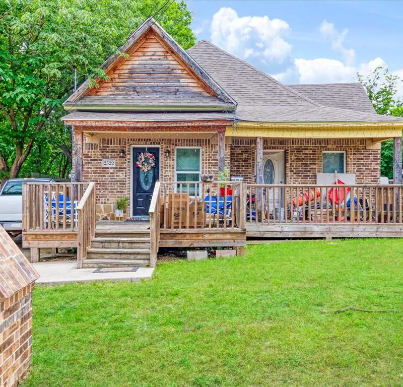 2522 Wilhurt Avenue, Dallas TX 75216