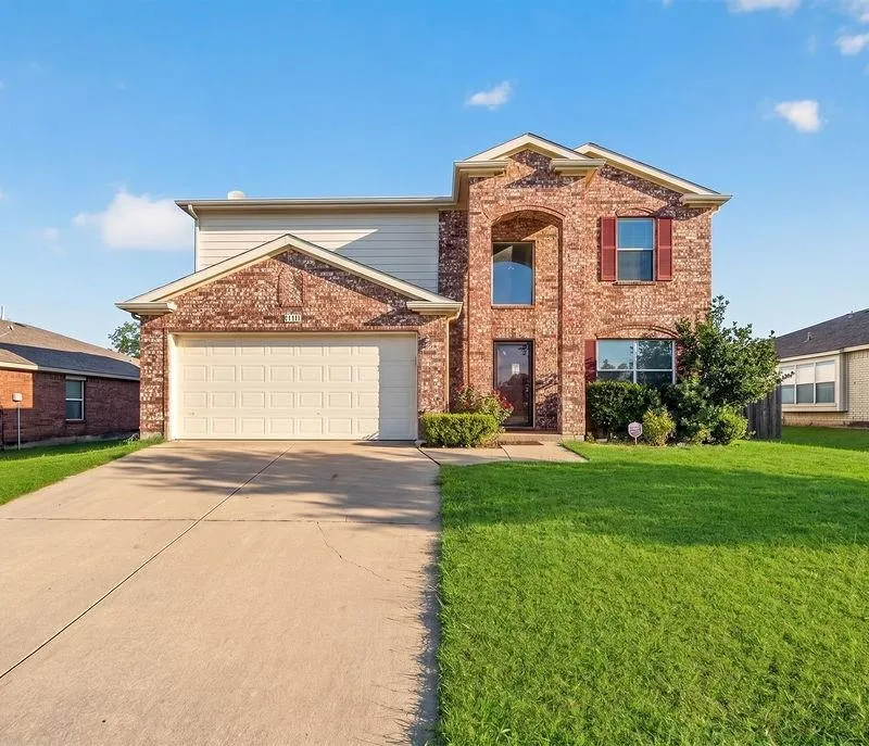 1318 Gilday Drive, Arlington TX 76002