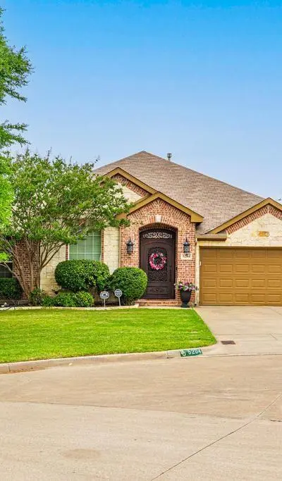 5204 Appalachian Way, Fort Worth TX 76123 - Photo 2