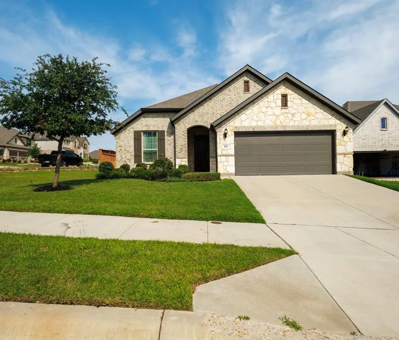 101 St Meena Court, Fort Worth TX 76120
