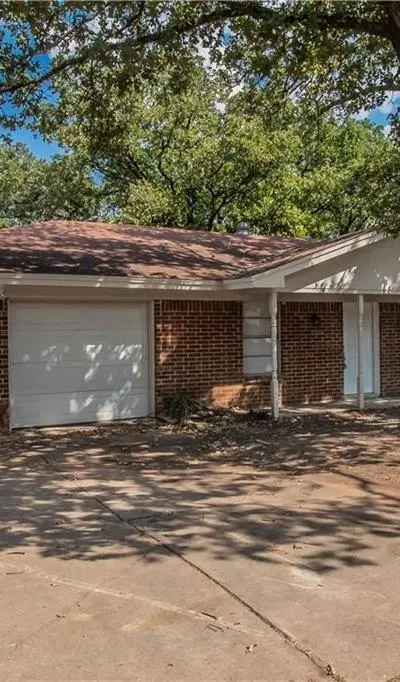 7305 Woodbridge Drive, Forest Hill TX 76140 - Photo 2