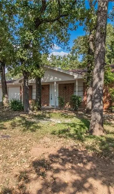 7305 Woodbridge Drive, Forest Hill TX 76140 - Photo 3