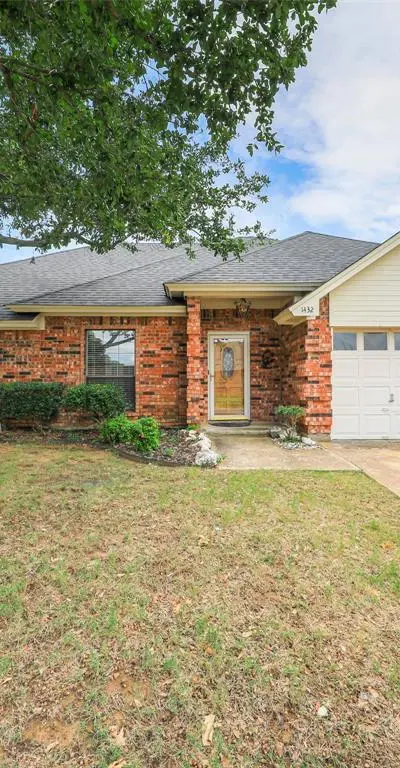 1432 Country Meadows Drive, Bedford TX 76021 - Photo 2