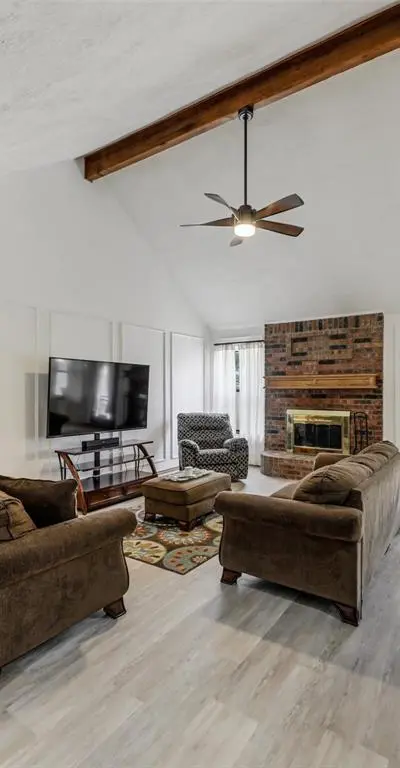 1432 Country Meadows Drive, Bedford TX 76021 - Photo 4