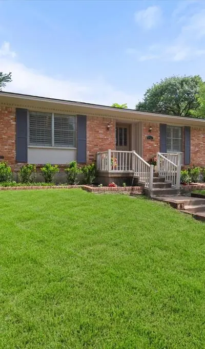 9923 Knoll Krest Drive, Dallas TX 75238 - Photo 3