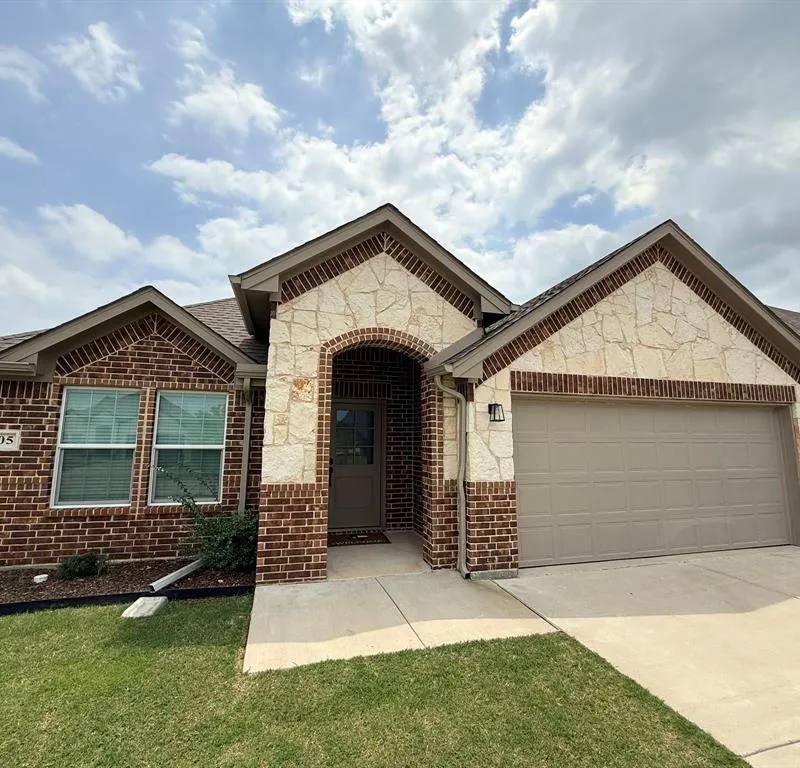 605 Tippit Lane, Greenville TX 75402